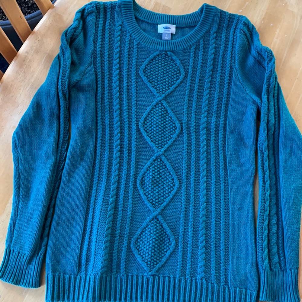 Old Navy sweater